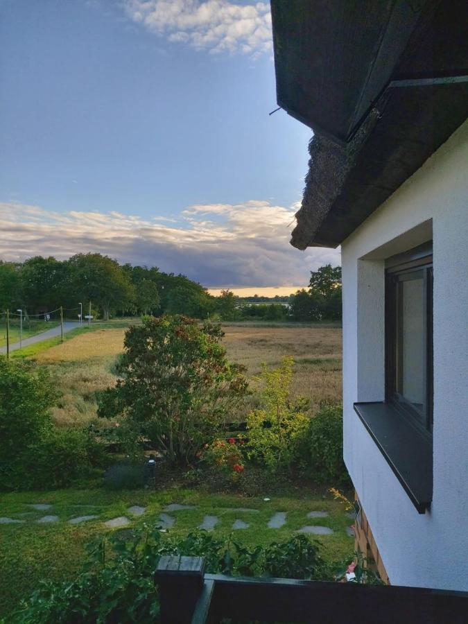 Pension Petersen Bergen Auf Rugen Exteriör bild